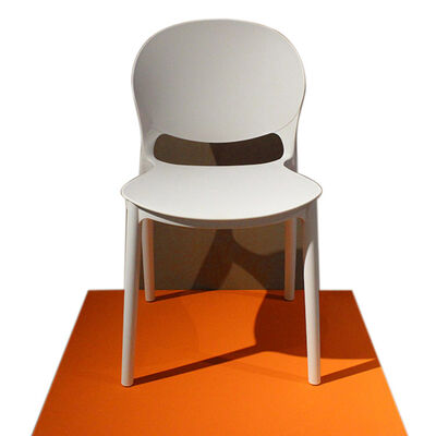 قیمت مناسب - صندلی پلاستیکی مدرن PP GF محلول نشستن راحت بادوام سبک برای فضاهای اداری خانه و تجاری اندازه بسته 71×46×91cm آنلاین